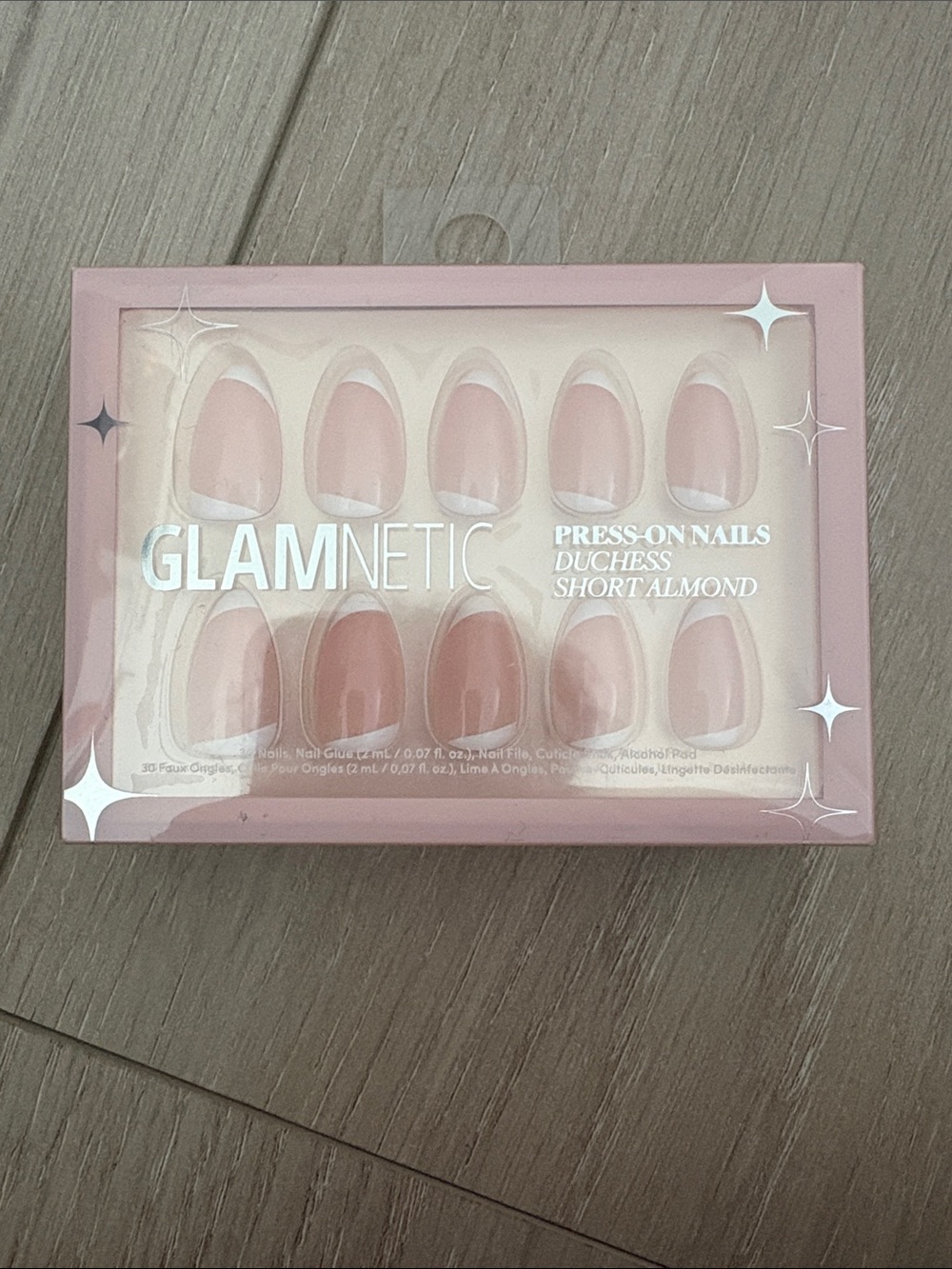 GLAMnetic Press-On Nails Duchess Short Almond - Soft Pink